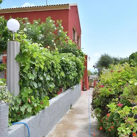 Апартаменты Luccisano *