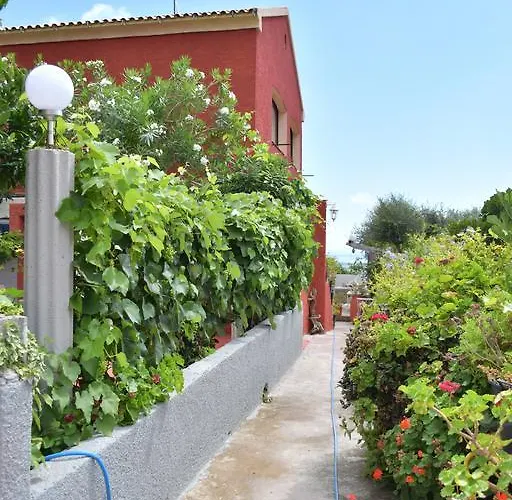 Apartment Luccisano *